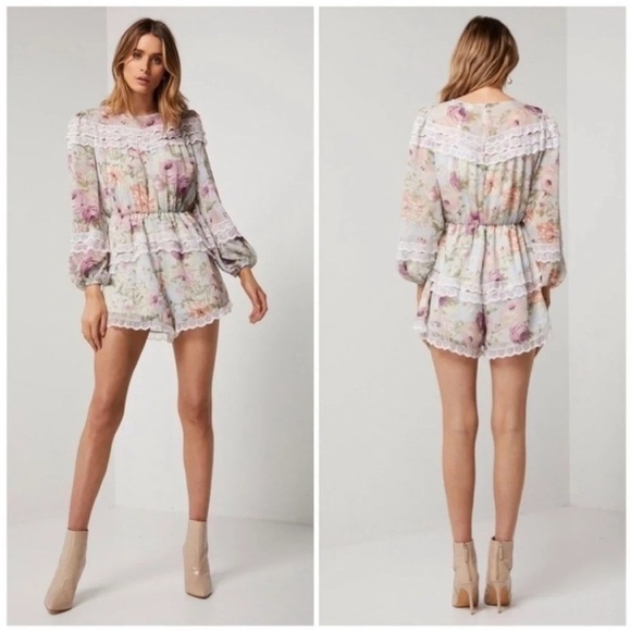 Elliatt Karishma Floral Lace Romper - Picture 1 of 10